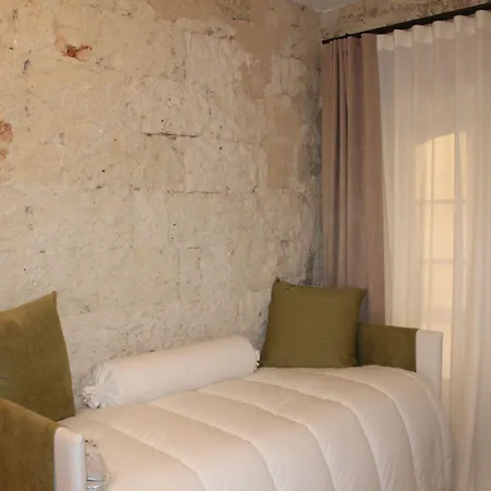 Bed & Breakfast Torre Tresca 3*