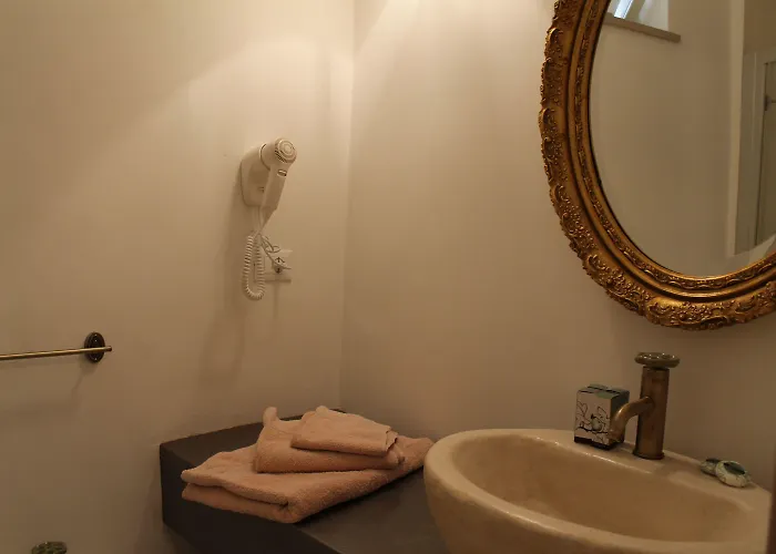 Bed & Breakfast Torre Tresca 4*