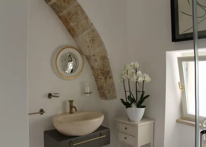 Torre Tresca Bed & Breakfast 4*